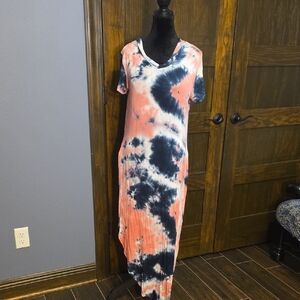 Tie-Dye Maxi Dress
